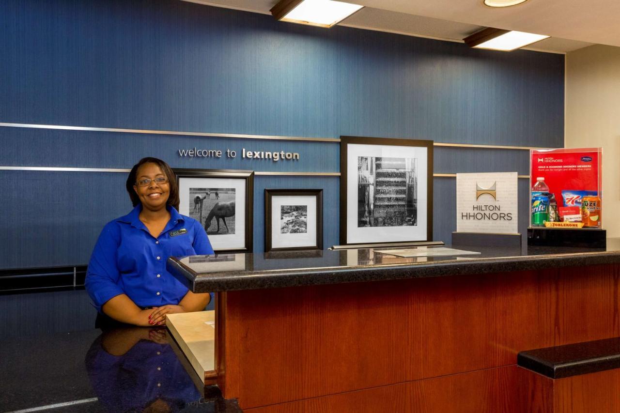 Hampton Inn Lexington South Экстерьер фото