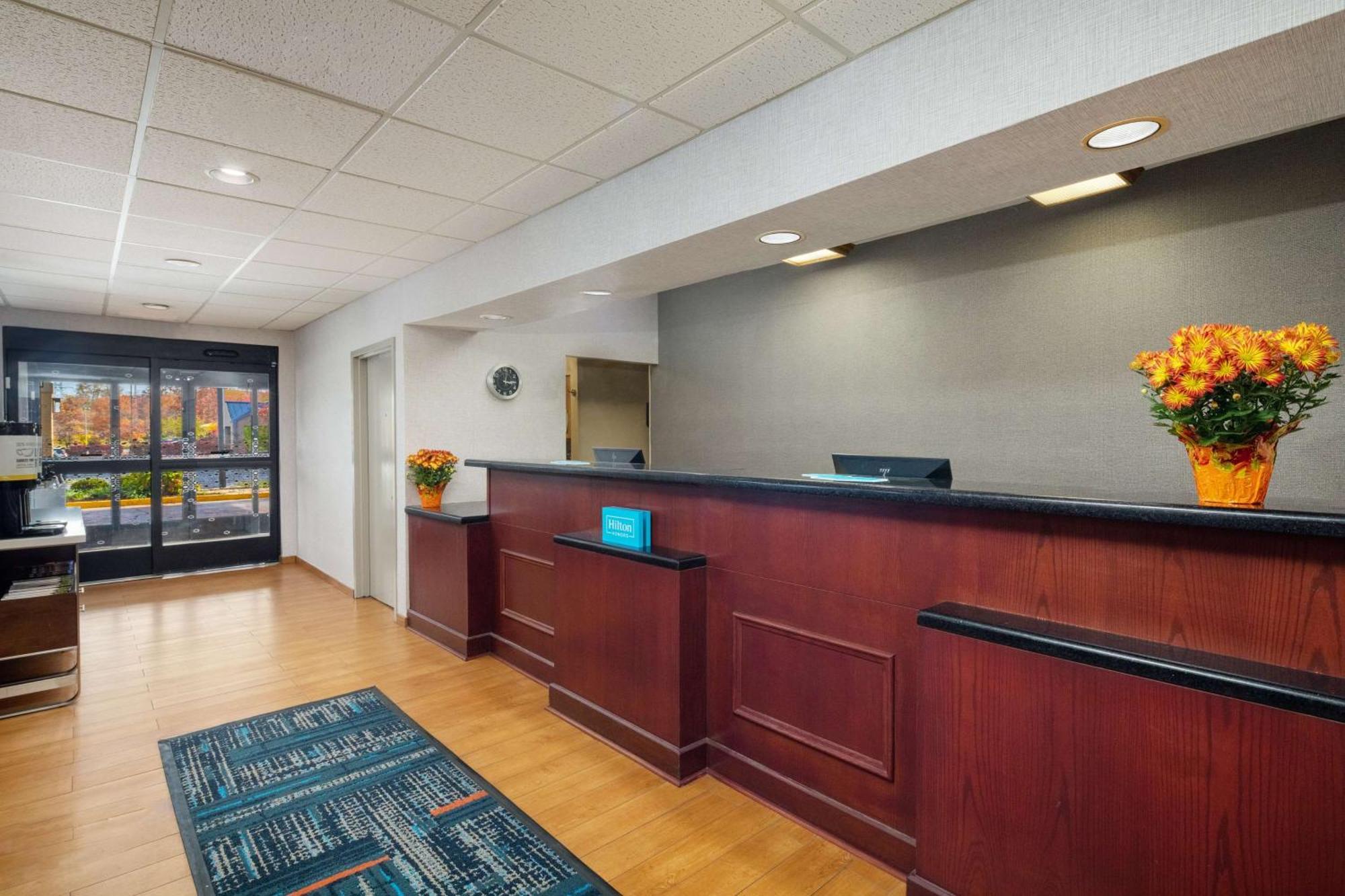 Hampton Inn Lexington South Экстерьер фото